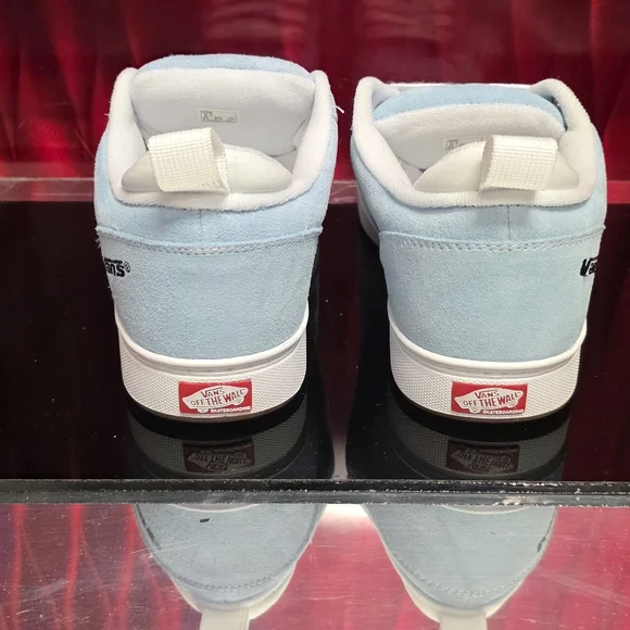 Vans Skate Cab 4 – Baby Blue (Men’s 9.5)